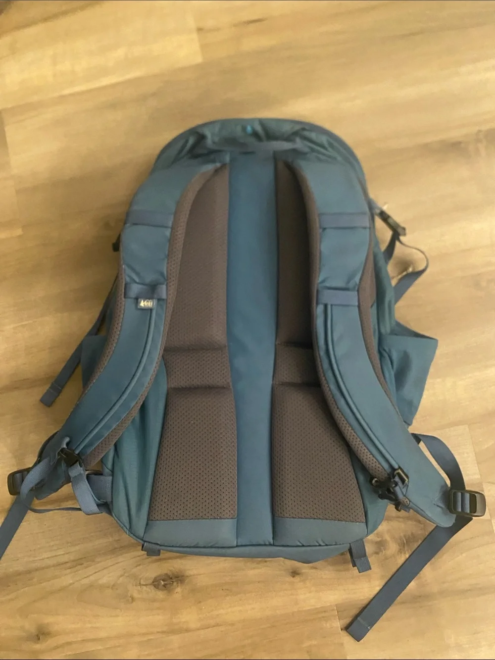 REI Trail 25 Pack